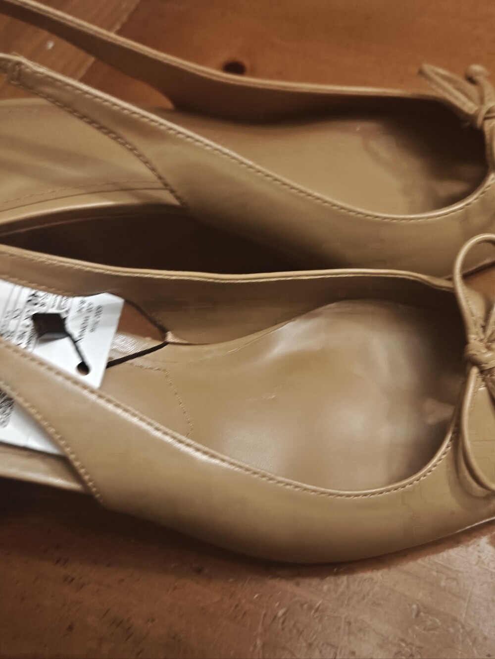 Mango Tan Pointed Slingback Kitten Heels with Bow - Picture 7 of 9